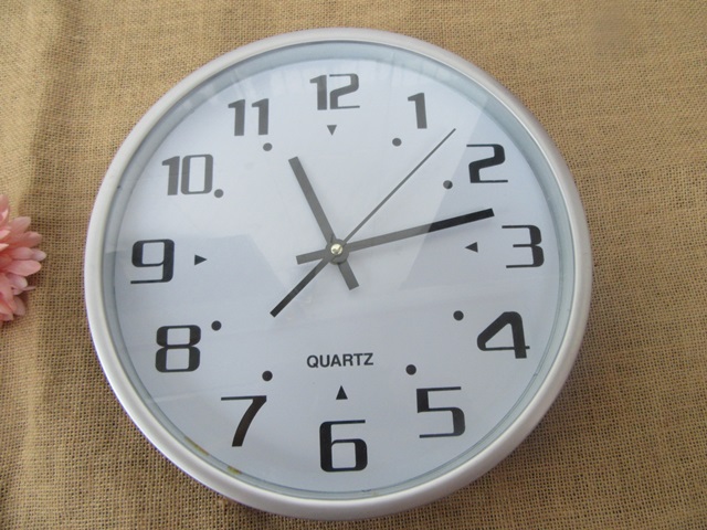 1Pc New White Round Silent Wall Clock Battery Operated 30cm Dia - Click Image to Close