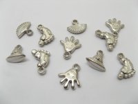 500 Silver Plated Plastic Jewelry Pendants