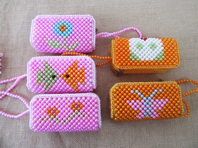5Pcs Child Handmade Beaded Coin Purse HandBag Mixed Color 5Pcs Child Handmade Beaded Coin Purse HandBag Mixed Color