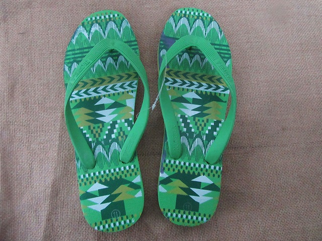 5Pairs Size 11 Slippers Summer Beach Rubber Flip Flops Wholesale - Click Image to Close
