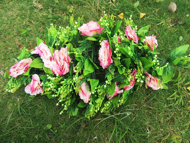 1Pc Artificial Silk Flowers Panel Wedding Bouquet Home Garden De - Click Image to Close