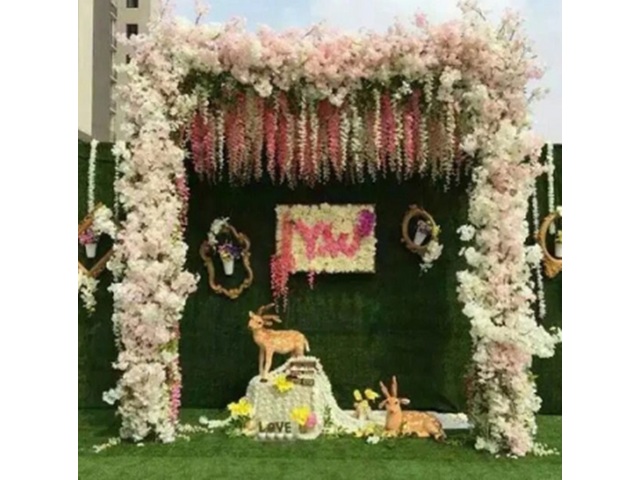 1X Golden Heavy Duty Large Double Square Garden Wedding Arch - Click Image to Close