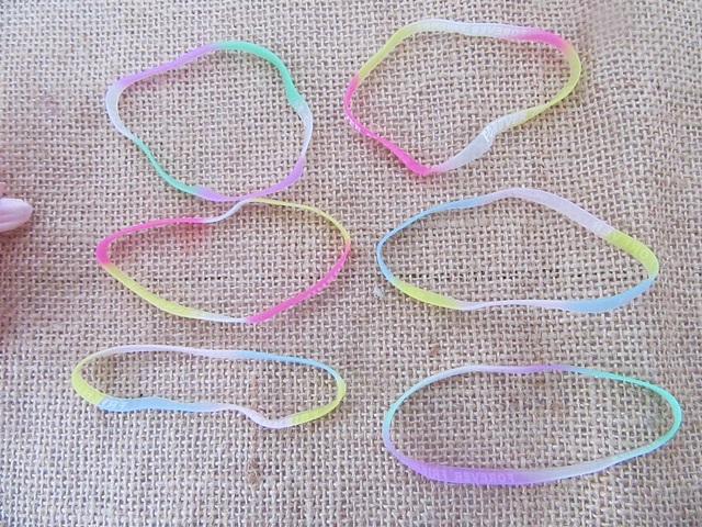 100Pcs Frienship Ect Silicone Bracelets Simple Bracelet 5mm Wide 100Pcs Frienship Ect Silicone Bracelets Simple Bracelet 5mm Wide