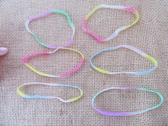 100Pcs Frienship Ect Silicone Bracelets Simple Bracelet 5mm Wide - Click Image to Close