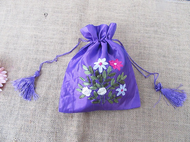 10Pcs Silk EMBROIDERED Drawstring Jewellery Pouch Wedding Favor - Click Image to Close