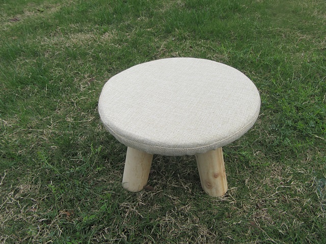 1X Round Ivory 4 Leg Wooden Foot Stool Footrest Padded Seat Offi - Click Image to Close