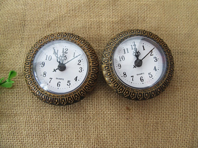 2Pcs Vintage White Clock Face with Movement 8.2cm Dia - Click Image to Close