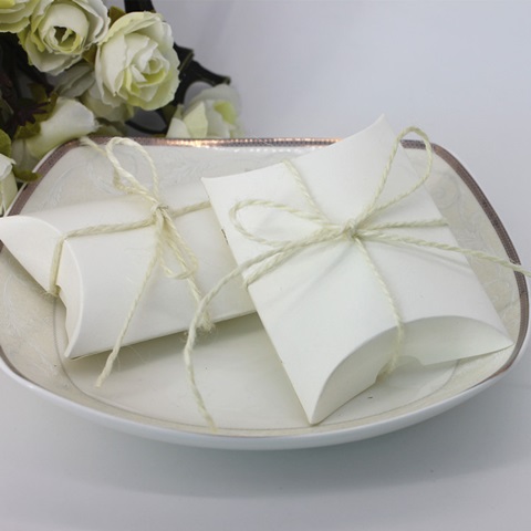 100Pcs Wedding Favour/Bomboniere Pillow Boxes w/Hemp Cord - Click Image to Close