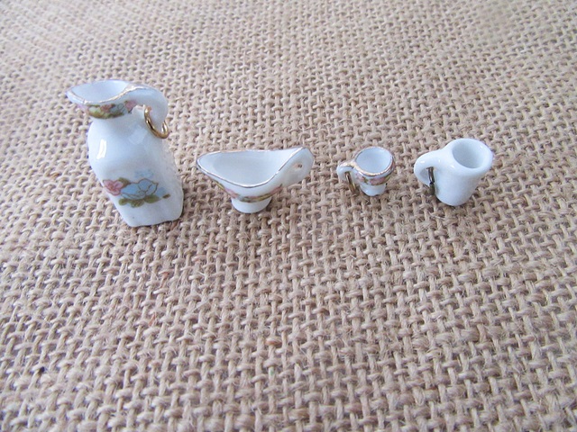 250g Dollhouse Mini Ceramic Teapot Mug Set Bead Pendant Charm Ac - Click Image to Close