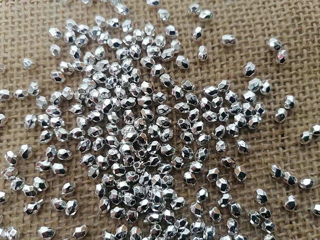 250g Silver Plated Faceted Bicone Beads DIY Jewellery Making - Click Image to Close