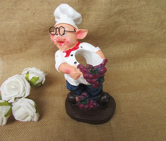 1Pc Pig Chef Statue Figures Decoration Room Display - Click Image to Close