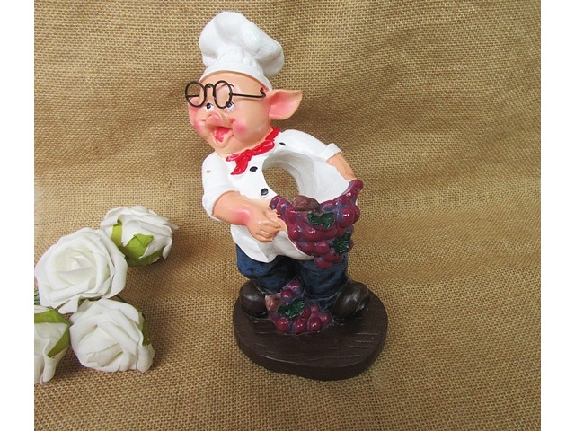 1Pc Pig Chef Statue Figures Decoration Room Display - Click Image to Close