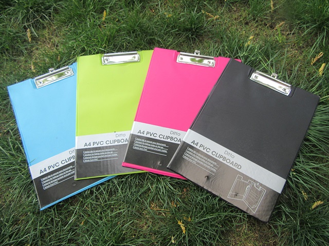 1Pc A4 Clipboard Solid Hardback File Folder Randomly Color