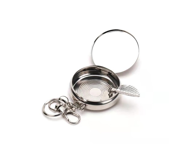 12Pcs Unique Foldable Pocket Mini Ashtray with Key Chain
