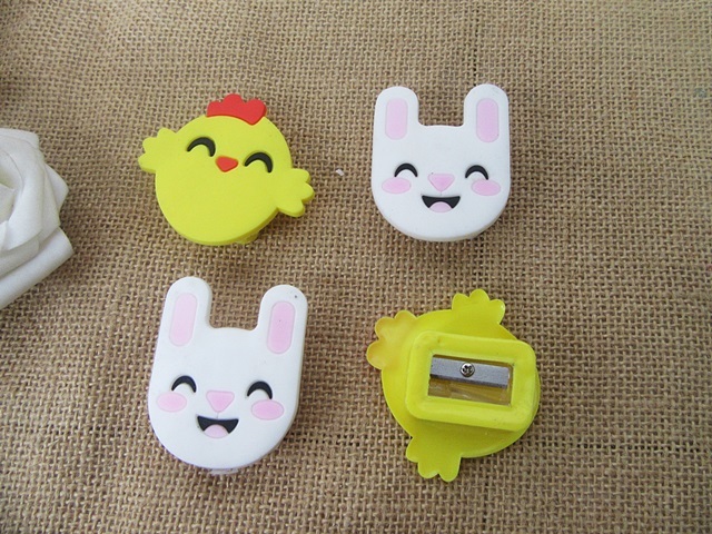12Pcs Cute Rabbit Chicken Pencil Sharpener Stationery Supplies A 12Pcs Cute Rabbit Chicken Pencil Sharpener Stationery Supplies A
