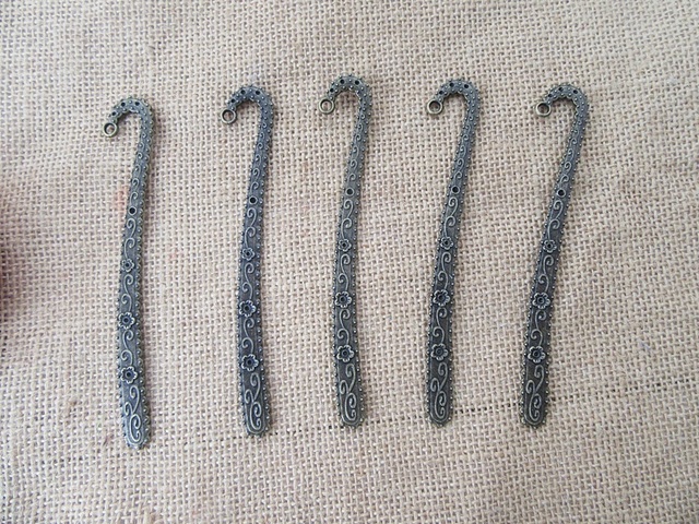 20Pcs Bronze Color Flower Carved Hook Metal Bookmarks 20Pcs Bronze Color Flower Carved Hook Metal Bookmarks
