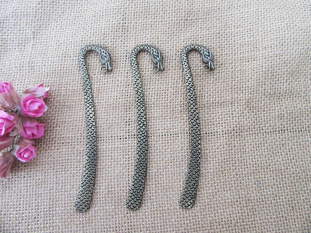 10Pcs Bronze Color Dragon Design Carved Hook Metal Bookmarks