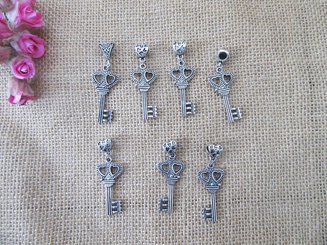 100Pcs Love Key Beads Charms Pendants Fit European Bracelet 100Pcs Love Key Beads Charms Pendants Fit European Bracelet