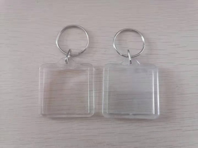40Pcs Clear Acrylic Blank Insert Photo-Frame Key Rings 4.3x4cm 40Pcs Clear Acrylic Blank Insert Photo-Frame Key Rings 4.3x4cm
