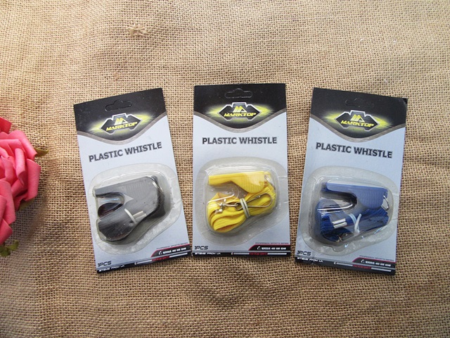 12Pcs Good Quality Referee Coach Loud Whistle w/Lanyard Randomly 12Pcs Good Quality Referee Coach Loud Whistle w/Lanyard Randomly