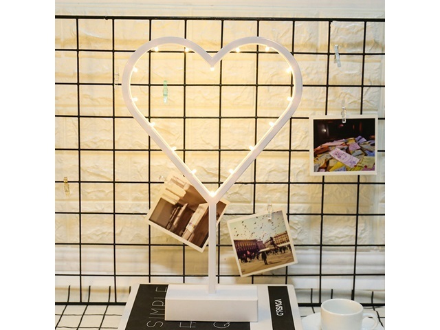 1Pc Romantic Battery Operate Heart Shaped Tabletop Lamp Night - Click Image to Close