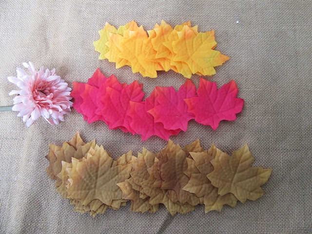 5x50Pcs Artificial Maple Leaves Autumn Leaf Wedding Party Favor - Click Image to Close