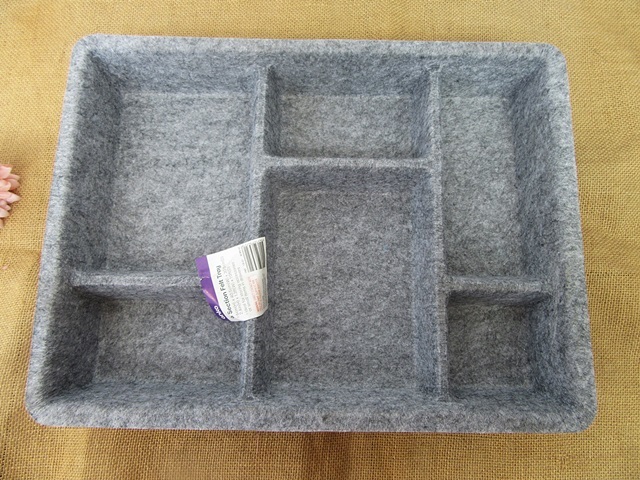 1Pc Multi-purpose 6 Section Felt Tray Drawer Organizer Storage 1Pc Multi-purpose 6 Section Felt Tray Drawer Organizer Storage