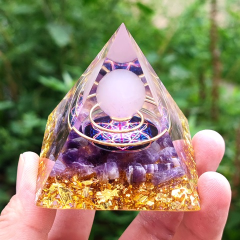 1Pc Pink Quartz Crystal Pyramid Chakra Energy Orgone Stone - Click Image to Close