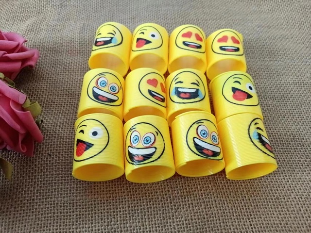 60 Yellow Smile Face Slinky Rainbow Spring Great Toys - Click Image to Close