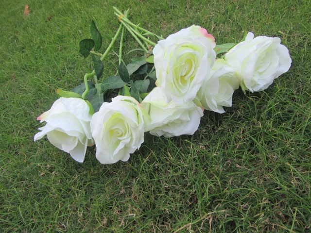 6Pcs White Rose Artificial Flower Wedding Bouquet Party Home Dec - Click Image to Close