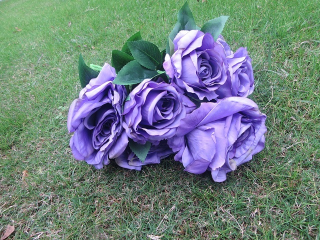 1Pc x 8 Head Purple Artificial Rose Flower Arrangement Home 1Pc x 8 Head Purple Artificial Rose Flower Arrangement Home