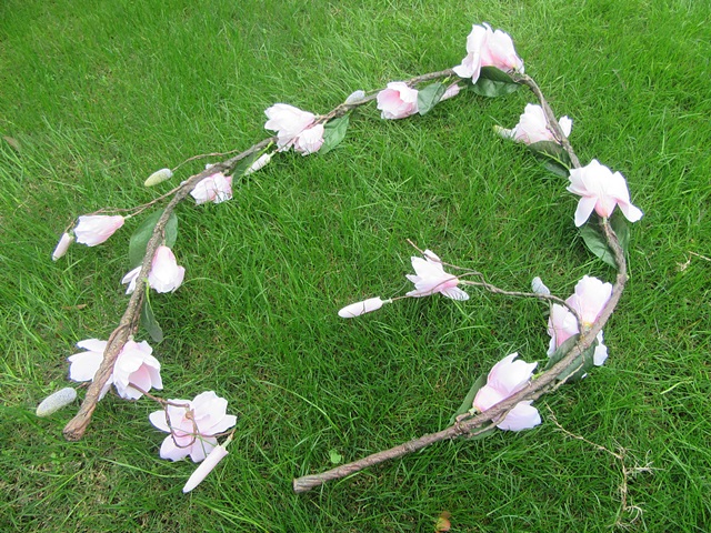 1Pc Pink Artificial Magnolia Flower Leaf Garland Vine String - Click Image to Close