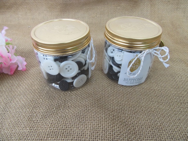 3Canned x 260Pcs White and Black Plastic Craft Sewing Buttons 3Canned x 260Pcs White and Black Plastic Craft Sewing Buttons
