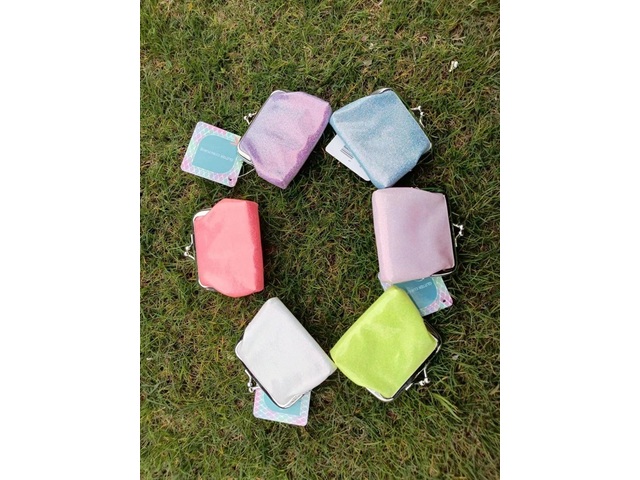 12Pcs Glitter Glossy Kiss Lock Coin Purse Mixed Color