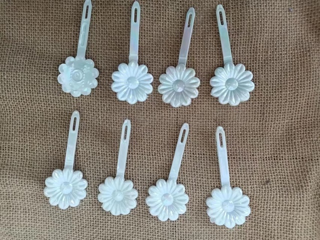 6Sheets Daisy Snap Hair Clips Holder/Sleepies 3cm Dia - Click Image to Close