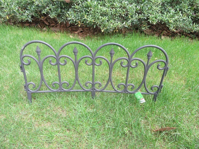 6Pcs Black Garden Fence Path Grass Wall Fixed Lawn Border Flower