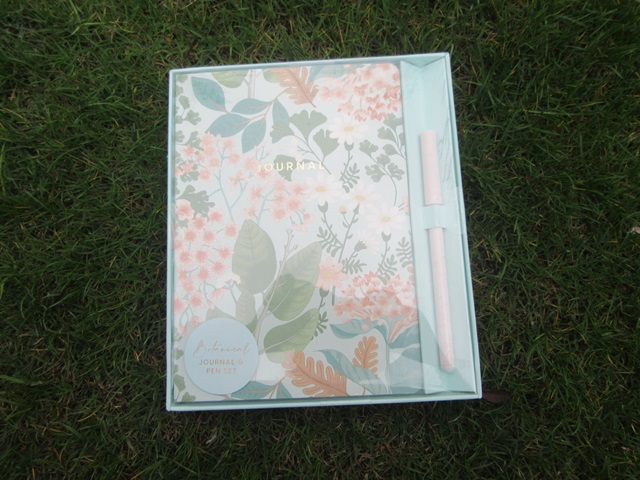 1Set Floral Organizer Scheduler Diary Journal w/Ball Point Pen - Click Image to Close