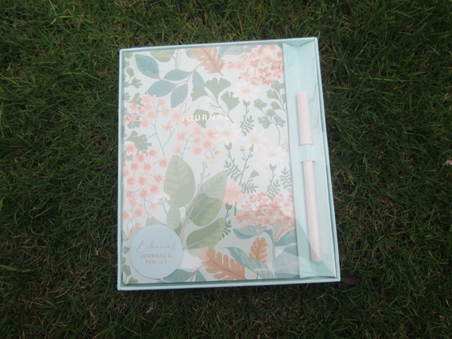 1Set Floral Organizer Scheduler Diary Journal w/Ball Point Pen