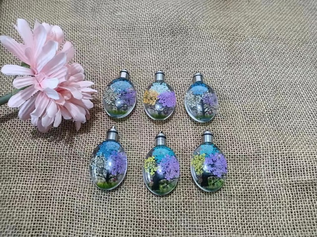6Pcs Dried Tree Flower Glass Beads Charms Pendant for Necklace - Click Image to Close
