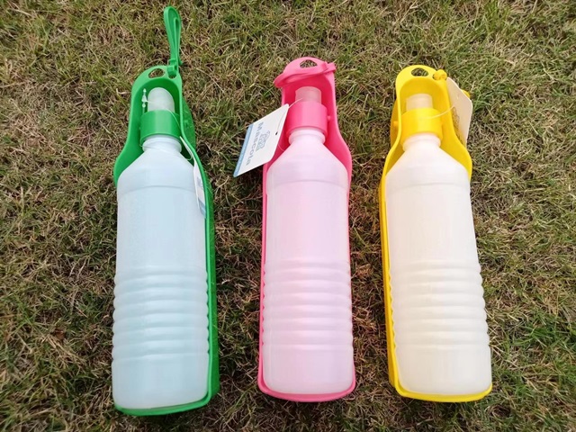 24Pcs Water Dispenser Feeder Pet Dog Drinking Bowl Travel Cup 24Pcs Water Dispenser Feeder Pet Dog Drinking Bowl Travel Cup