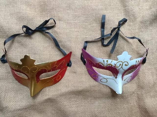 12Pcs Glitter Dress-up Masks Fancy Cosplay Party Favor 12Pcs Glitter Dress-up Masks Fancy Cosplay Party Favor