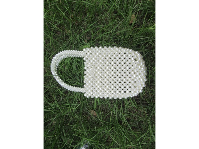 1Pc New Handmade Elegant Pearl Beaded Handbag Purse Pouch 1Pc New Handmade Elegant Pearl Beaded Handbag Purse Pouch