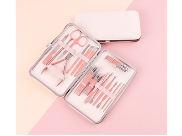 1Set x 16Pcs Nail Clippers Manicure Pedicure Nail Care Set 1Set x 16Pcs Nail Clippers Manicure Pedicure Nail Care Set