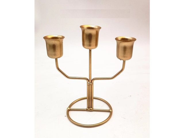 (image for) 1Pc Golden Ins Minimalist Candlestick 3-Head Random Design