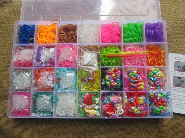 1Set Loom Bands Kit Rubber Bands Clips Beads DIY Bracelet Making 1Set Loom Bands Kit Rubber Bands Clips Beads DIY Bracelet Making