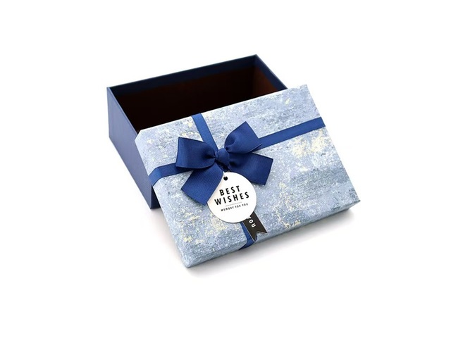 (image for) 1Pc Blue Gift Boxes w/Lid Bowknot Ribbon on Top Size: 20x14x8.5cm