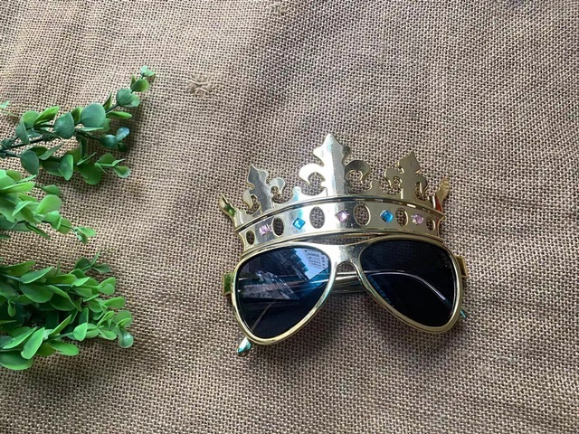 6Pcs Novelty Tiara Shape Glasses Party Favor Eyewear 6Pcs Novelty Tiara Shape Glasses Party Favor Eyewear
