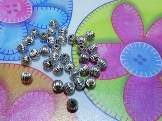 1000 Nickel plated Corrugated Ball Beads Spacer 5mm