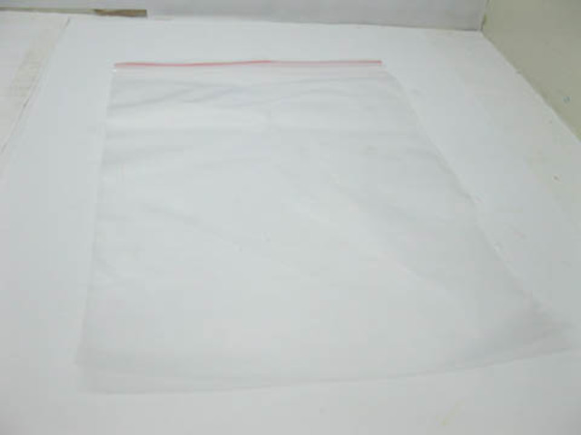 100 Zip Lock Plastic Bags 20X14cm Size Resealable 100 Zip Lock Plastic Bags 20X14cm Size Resealable