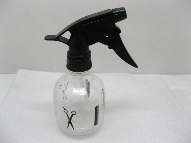 5 Plastic Barber Mist Spray Bottles - Click Image to Close